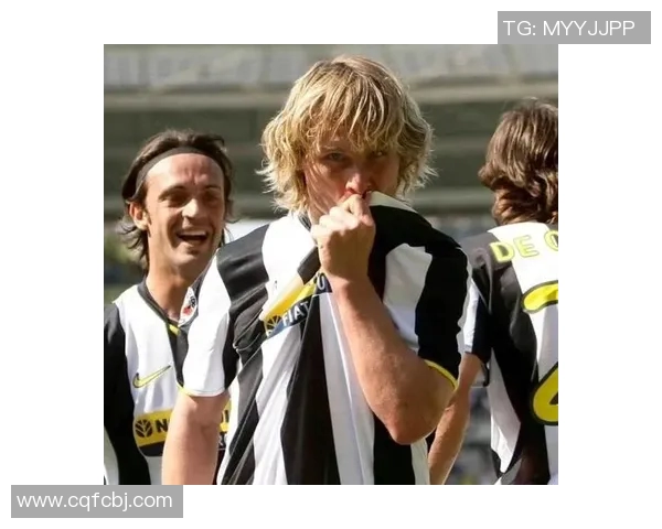 球星因热爱足球而崛起的传奇旅程与背后的奋斗故事